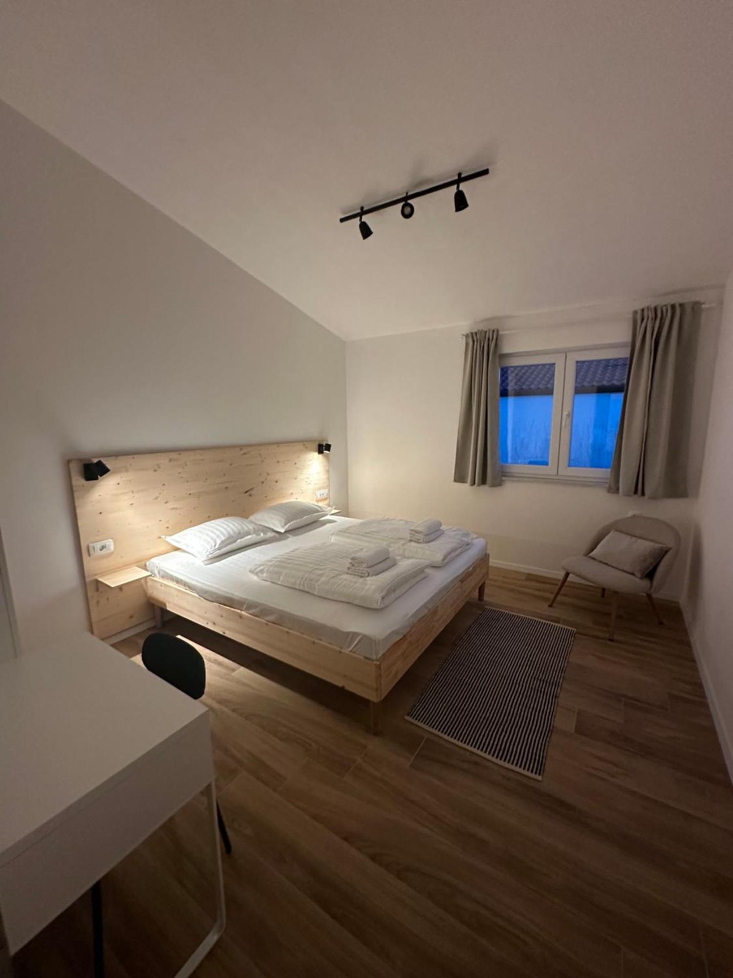 Climber Apartamento Starigrad Paklenica Exterior foto